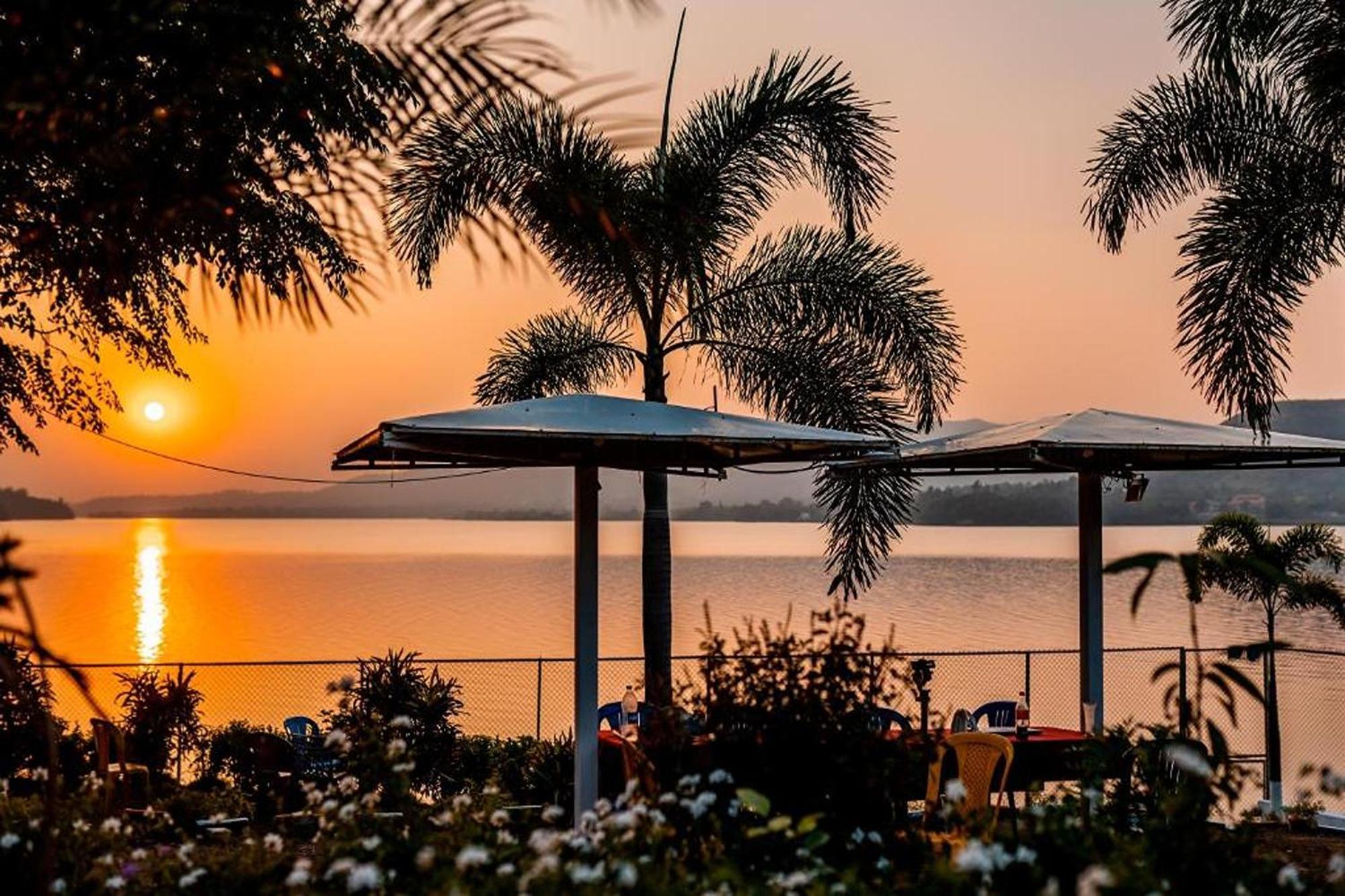 Sunshine Resort Pune Dış mekan fotoğraf
